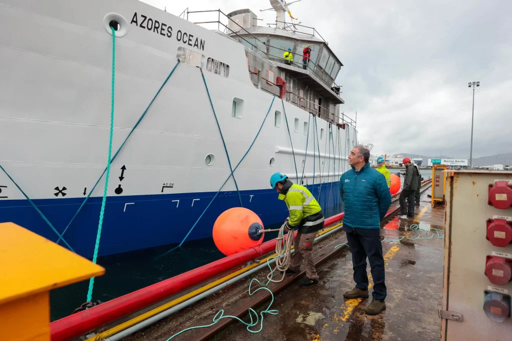 Azores Ocean research vessel, which has an onboard research laboratory in a marine shipping container with Purman insulation